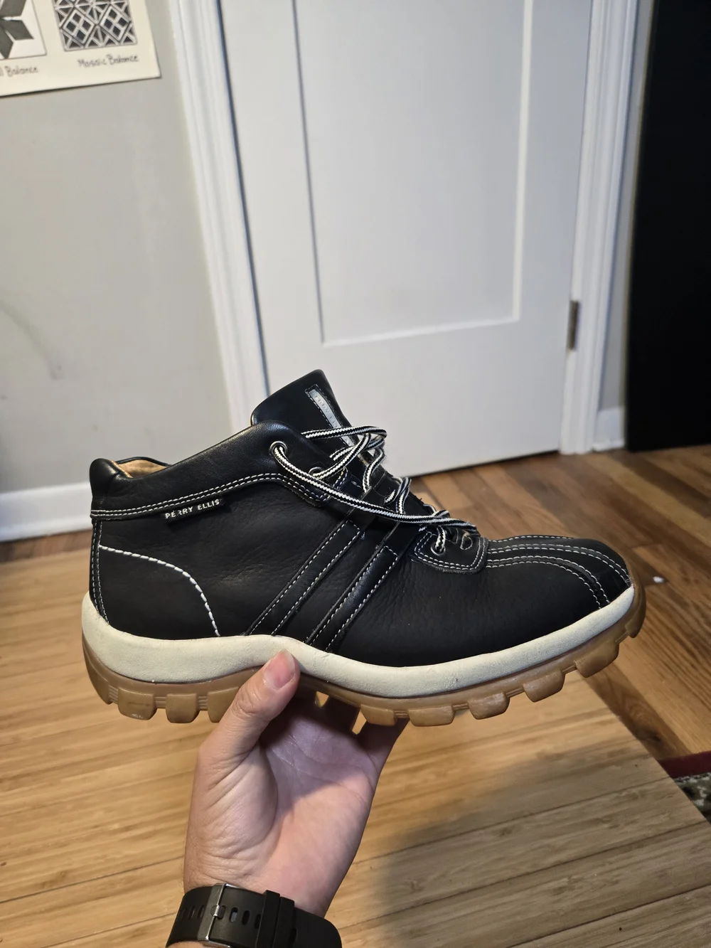Men's Black Lace-Up Outdoor Boots